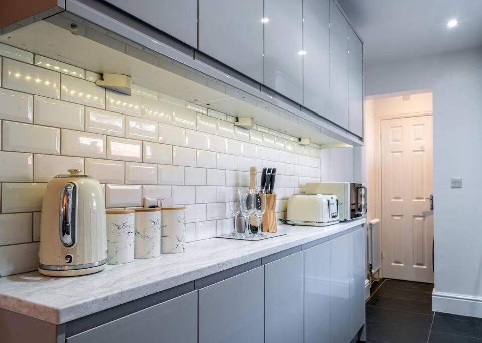 No6 - Beverley - Elegant Townhouse - Central Location Eksteriør billede